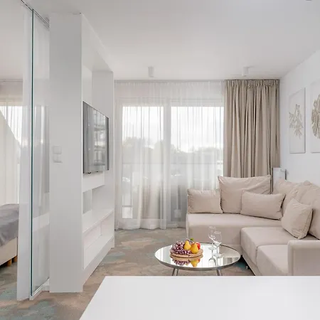 Westin House Koralowa Pool & Sauna By Solarento Appartement *